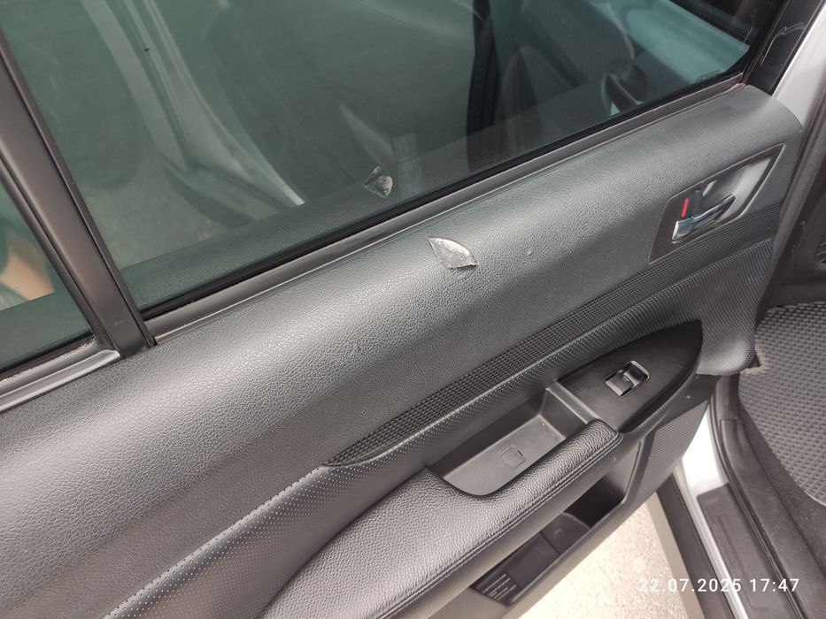 Subaru Outback 2009 VIN JF1BRDLZ4AG004031 фото оголошення 12 з 24