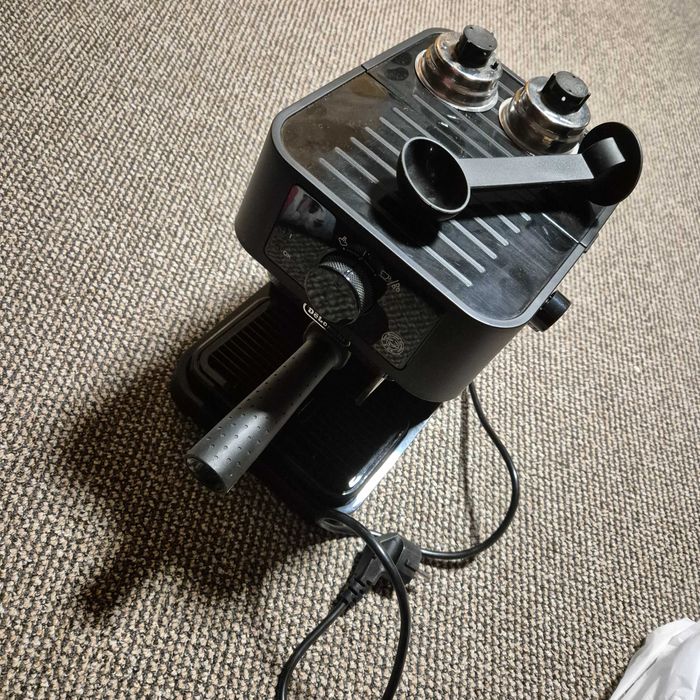 Ekspres do kawy Delonghi Stilosa EC230