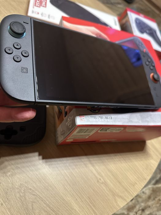 Nintendo switch 2 + dodatki !!!