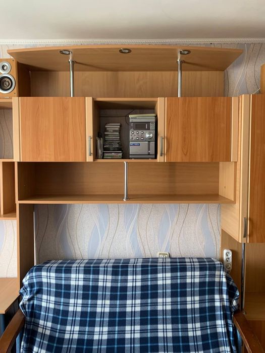 Меблі в дитячу кімнату у вітальню