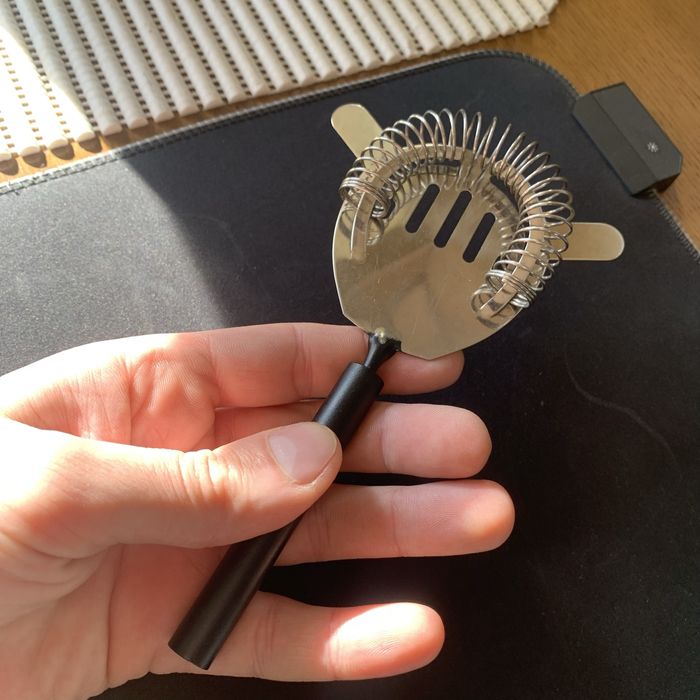 Стрейнер з металевою ручкою для коктейлів бару