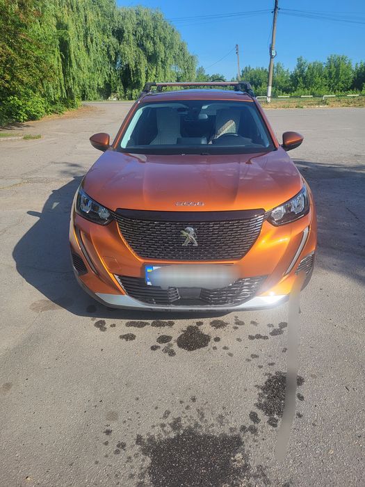 Продаю peugeot 2008 2020 г.в. с пробегом  28 тыс.км