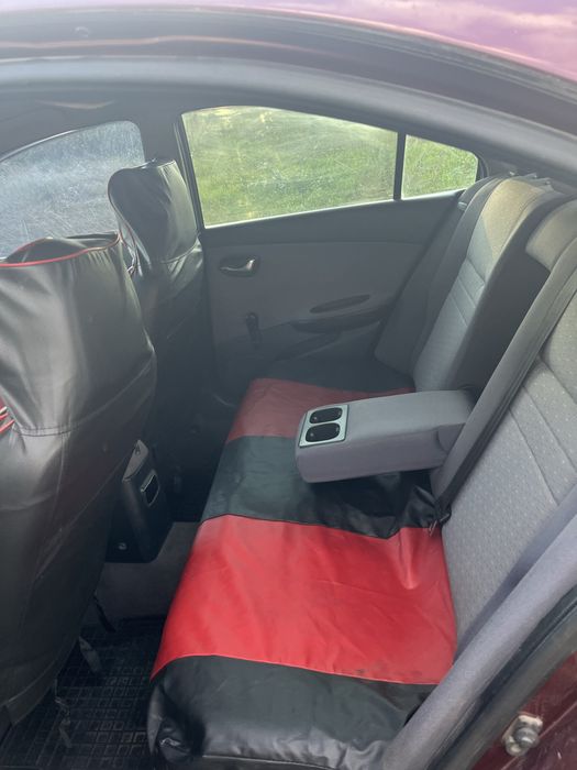 Nissan primera p12 1.6