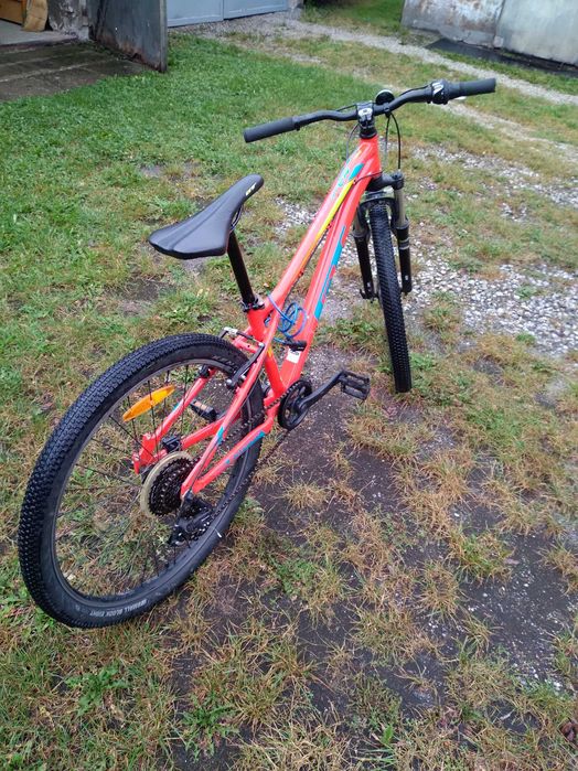 Rower Stomper GT prime kolor czerwony