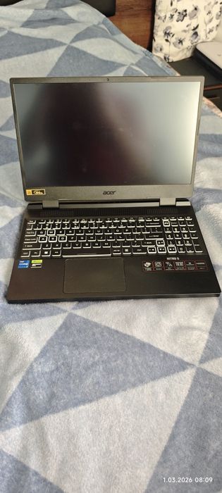 laptop Acer Nitro 5 i7 12 gen RTX 4050 6 GB 32GB RAM DDR5 1.5 TB SSD