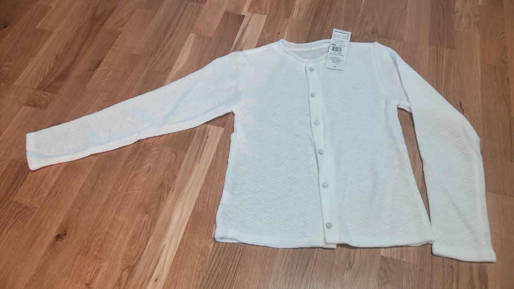 Elegancki kremowy sweterek r. 152 Jomar