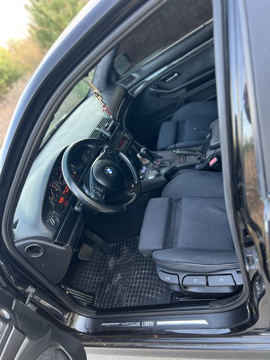 Продам бмв є39 2.5 м57