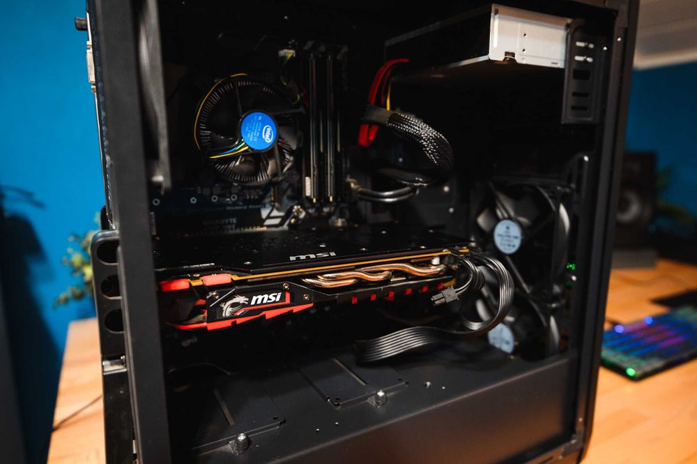 Komputer PC i5 8400, GTX 1070Ti, 32GB RAM DDR4, HDD 1TB, SSD 128GB