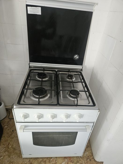 Fogão a gás pequeno