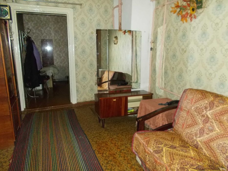 Продам 4-х кімнатну частину будинку 57м2 +3 сот Л.Українки м. Чернігів