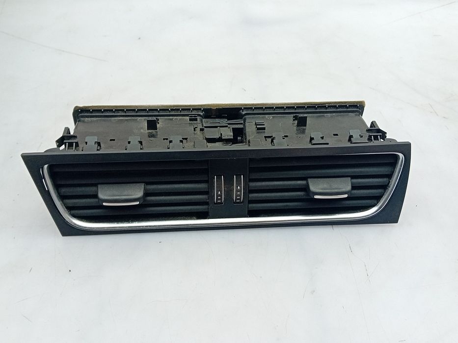 Difusor / saída de ar AUDI A4 Avant (8K5, B8)