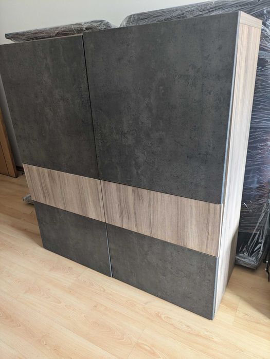 Sideboard (IKEA)64740877937667121