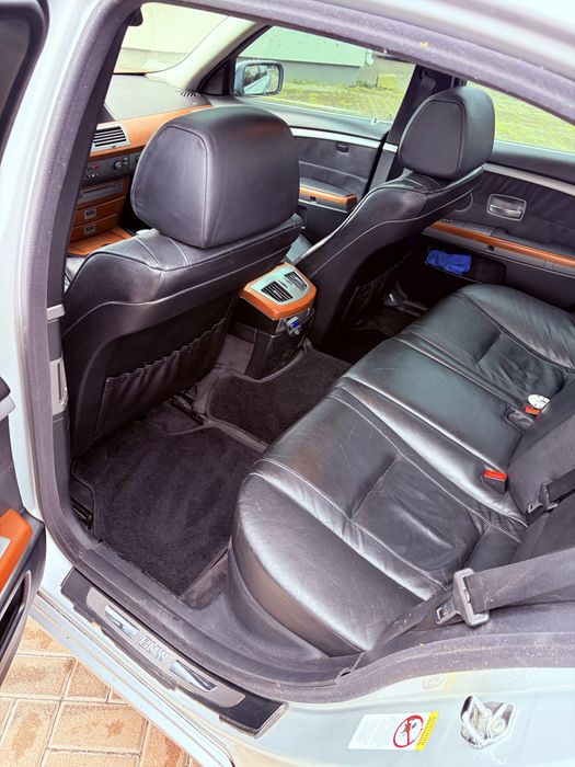 BMW 735 E65  2002