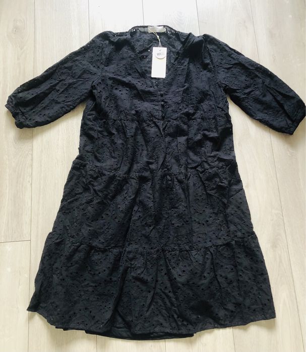 Nowa sukienka rozmiar 40