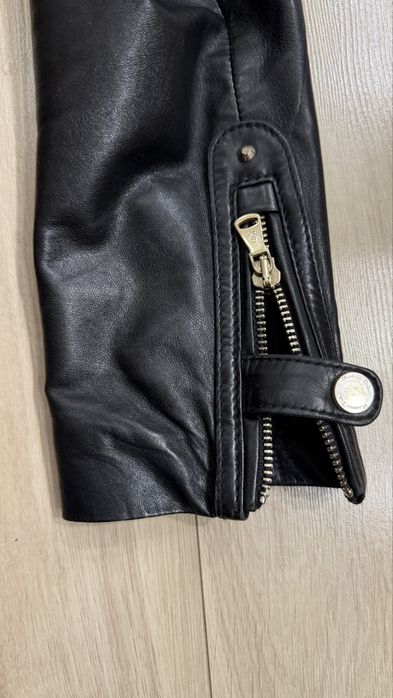 Шкіряна куртка Massimo.