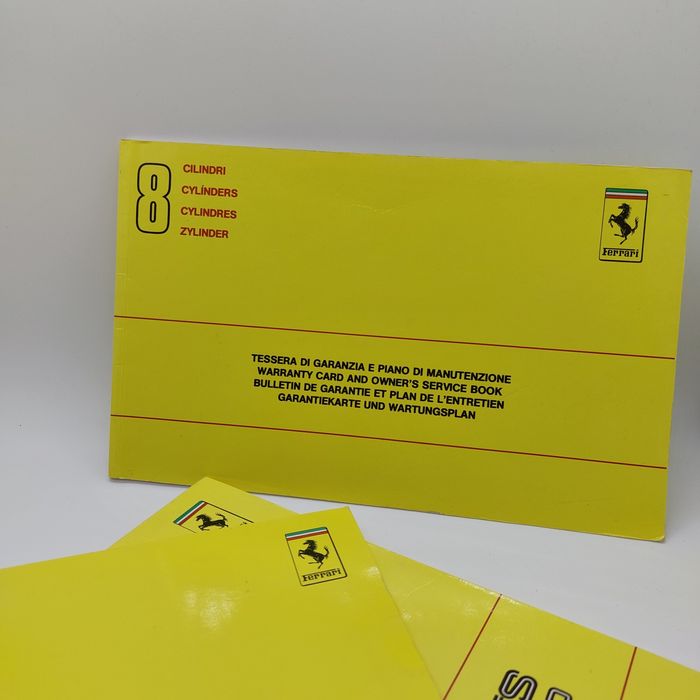 Catálogo e manual de instruções Ferrari