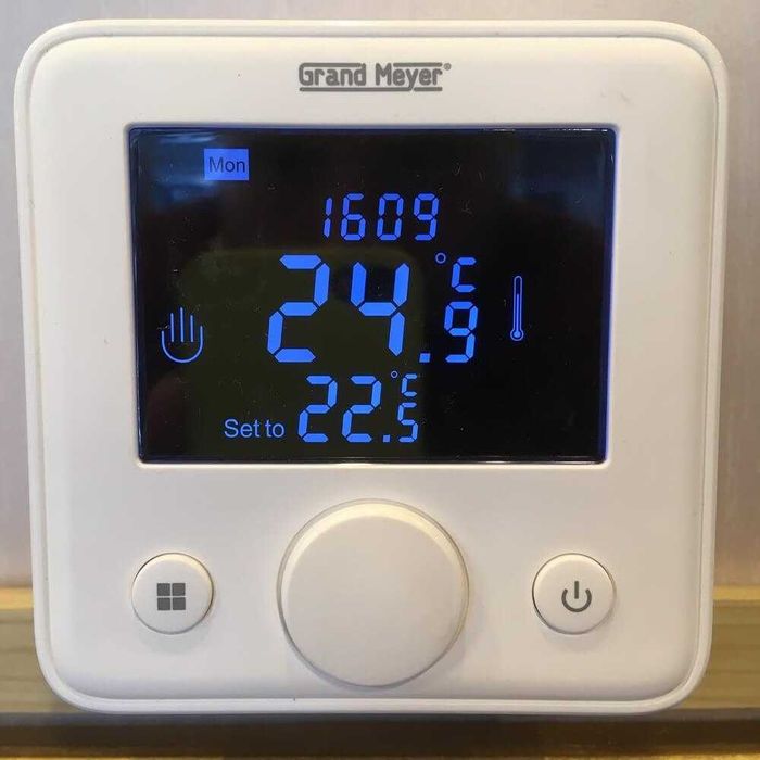 Терморегулятор W330 з Wi-Fi