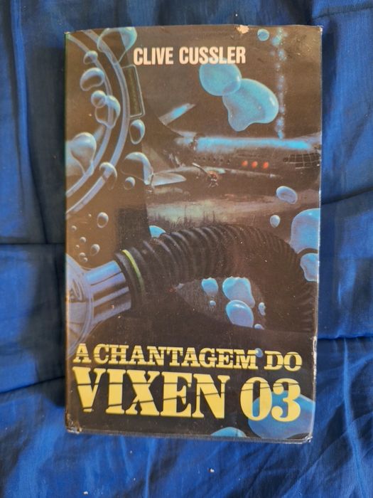 Livro "A Chantagem do Vixen 03" de Clive Cussler