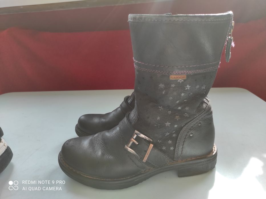 Śniegowce w serduszka i skórzane buty zimowe Lasocki roz. 29 19cm