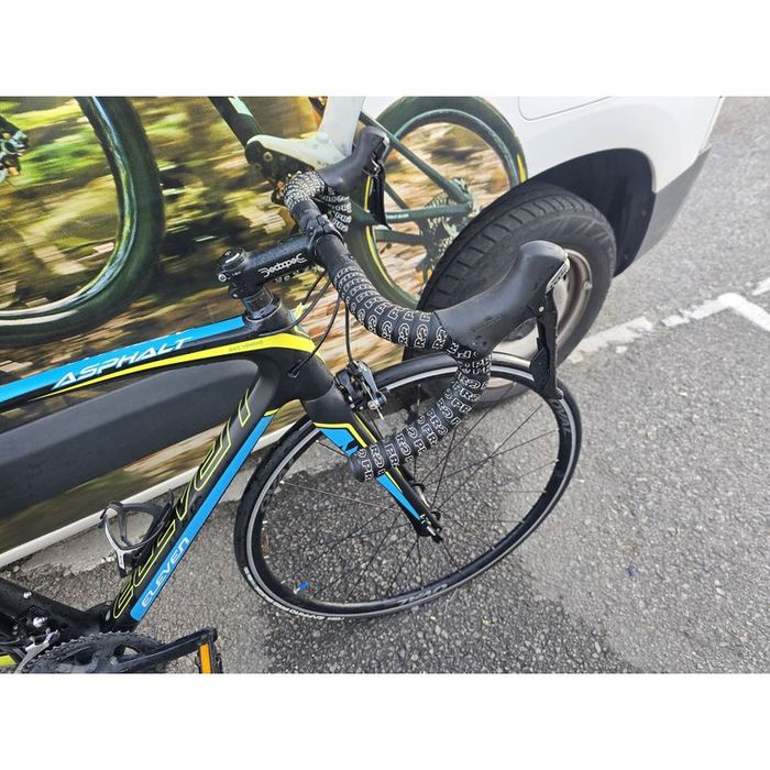 Bicicleta de carbono 11x2v m
