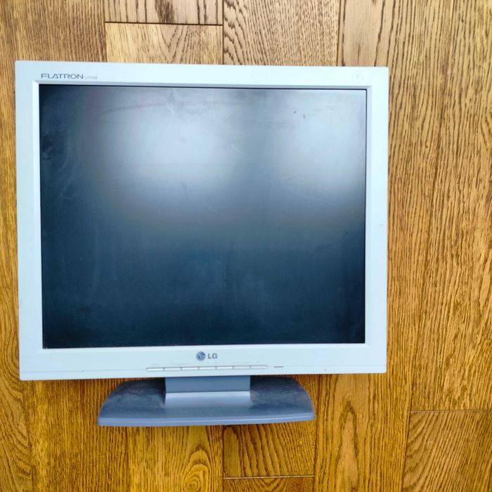 Monitor LG Flatron L1715s