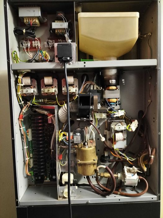 Necta Brio 250 vending