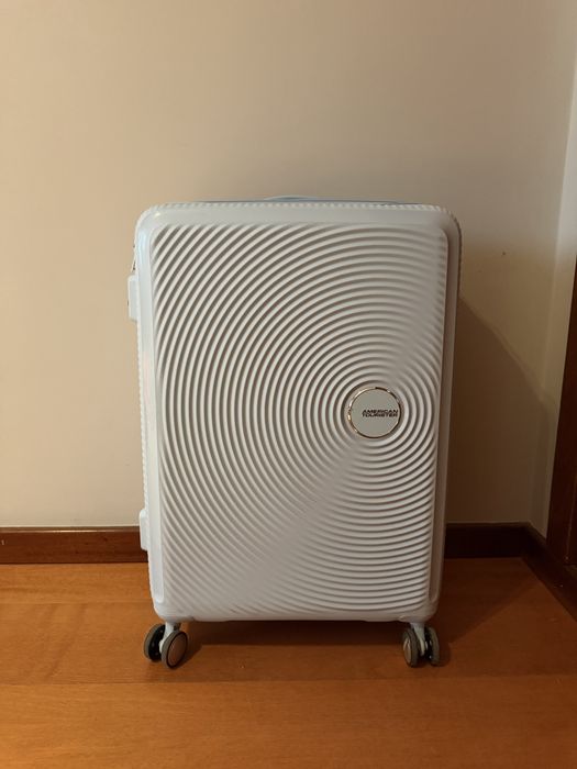 Mala Media American Tourister