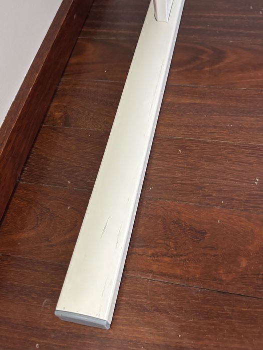 Secretária branca ikea