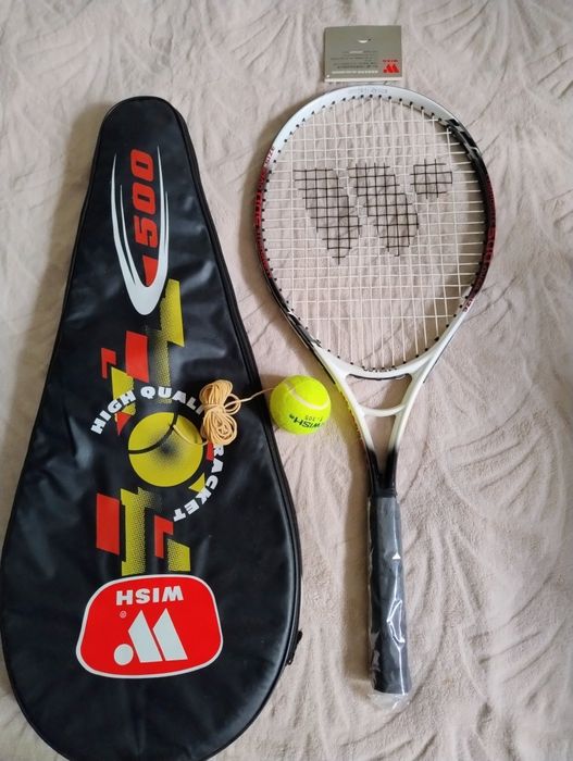 Тенісна ракетка нова