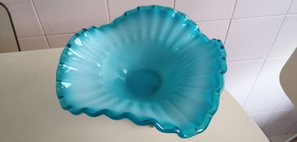 Taça em vidro opalino