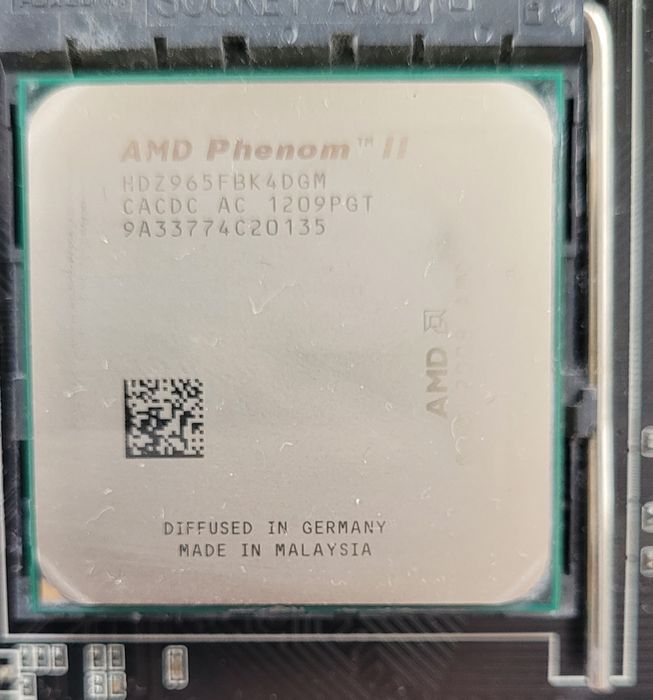 Комплект мат плата AM3+ Gigabyte Ga-78MT-USB3 R2 + AMD Phenom 2 и 12гб