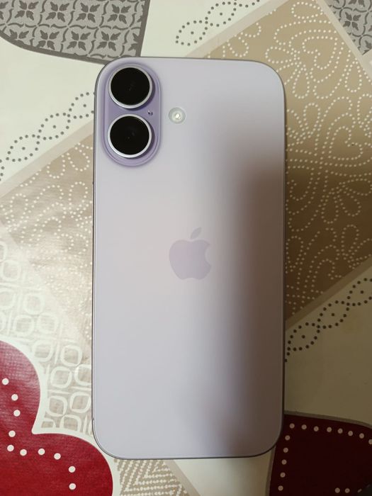 iPhone 17 impecável