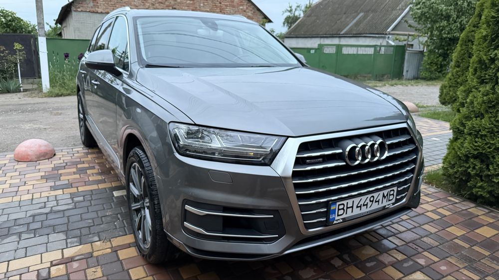 Audi Q7 2015 3.0 Бензин