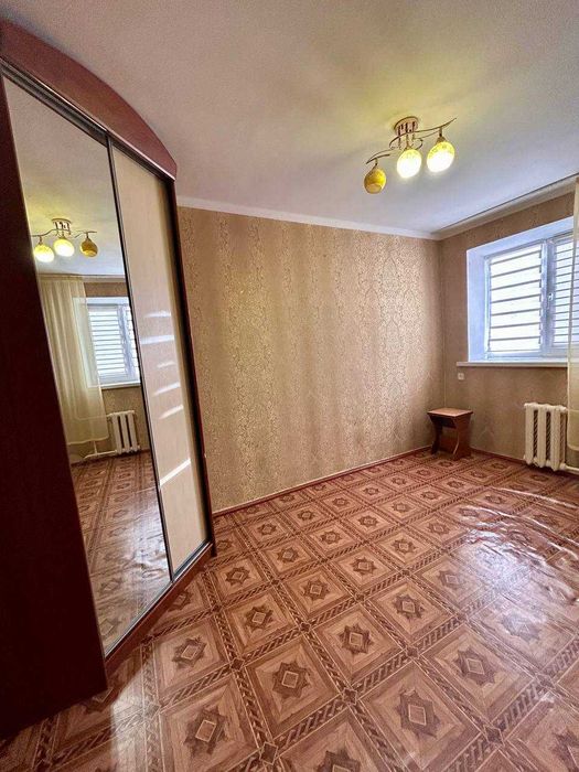 Дві кімнати в гуртожитку по вул. Князів Острозьких