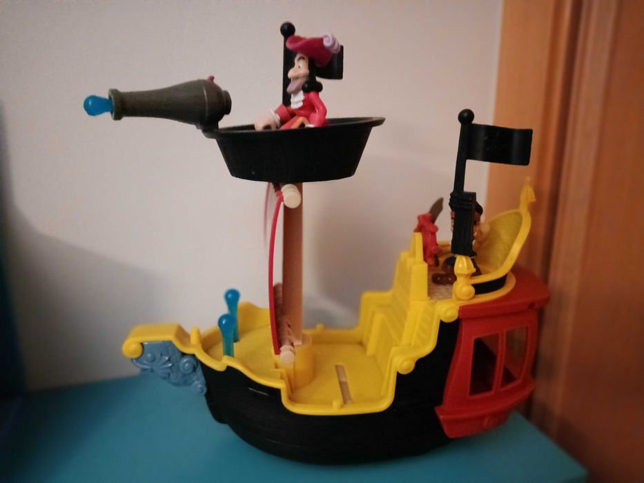Capitán Jake Barco De Jake El Pirata Fisher Price Barco Pirata De