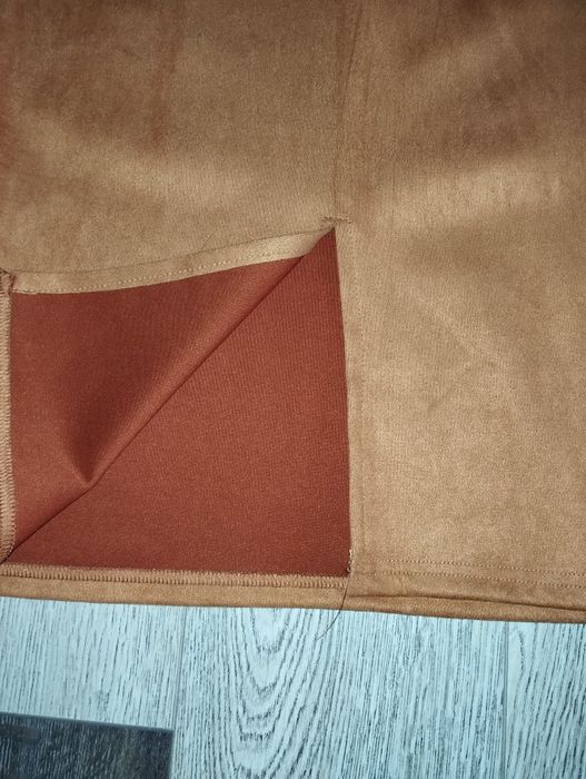 Узкая юбка велюр