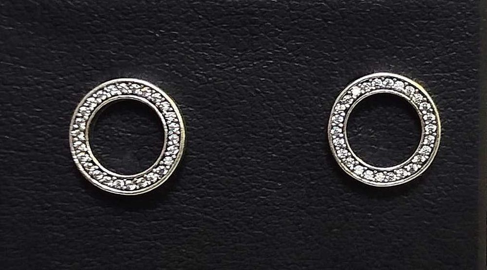 PANDORA kolczyki sztyfty z lśniącymi kołami Próba 925 Waga 1,32 g