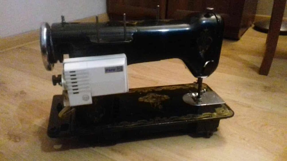 Maszyna do szycia Łucznik