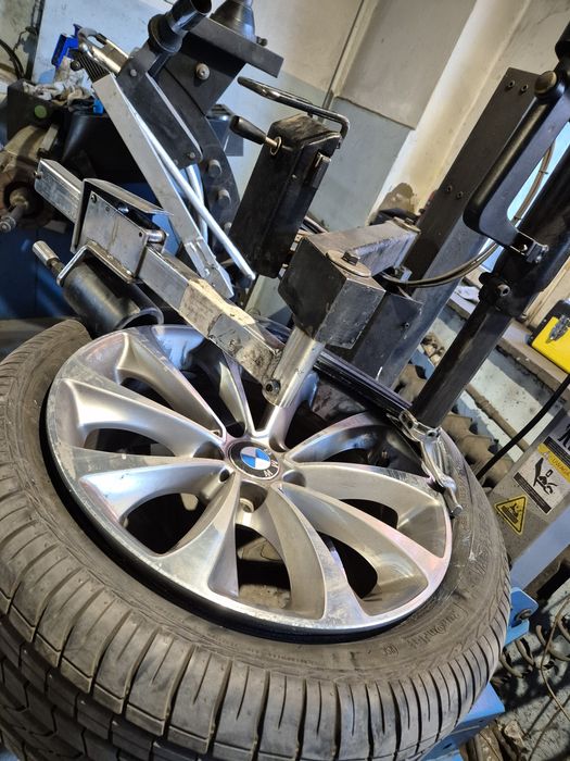 Wulkanizacja wymiana opon 24H/7 .