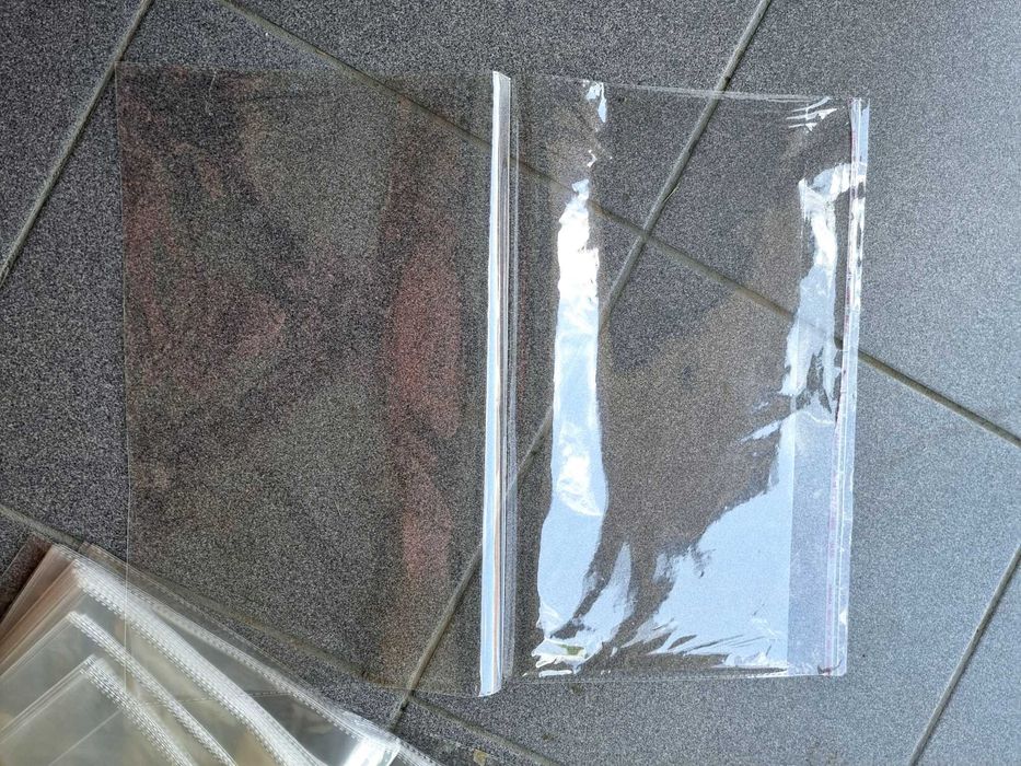 Упаковка з клейкою стрічкою 200 шт 40х30 одним лотом