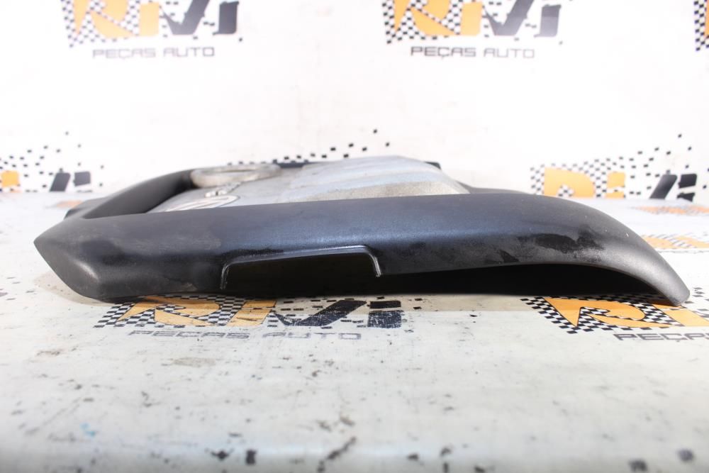 Cobertura do motor / blindagem superior do motor VOLKSWAGEN Golf V (1K