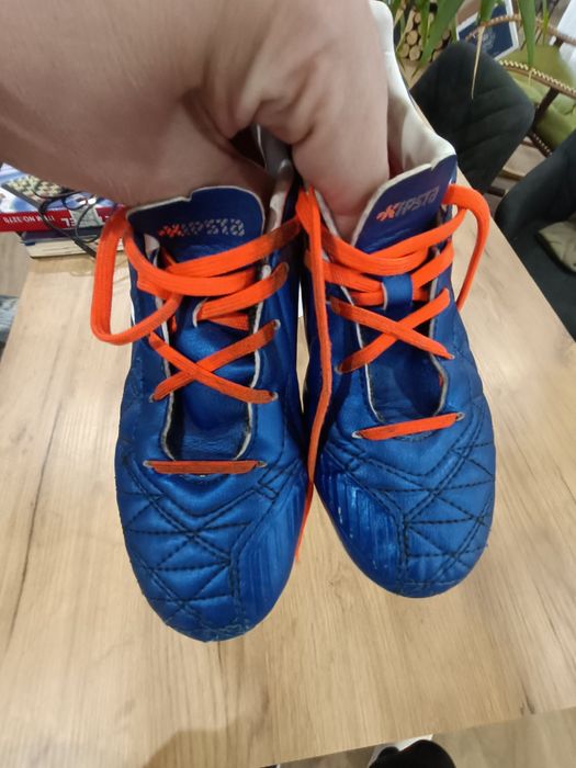 Дитячі бутси 32 розмір