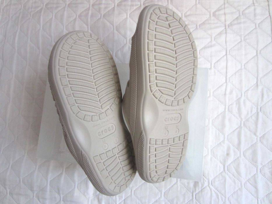 Nowe beżowe klapki - sandały Crocs, rozm.37/38