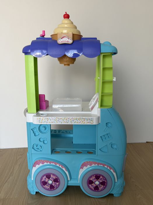 Wielka lodziarnia wózek z lodami play-doh