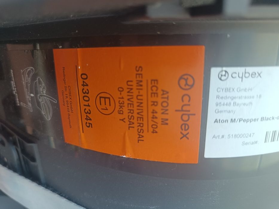 Foteliki cybex od urodzenia do 4 roku życia  plus baza cybex