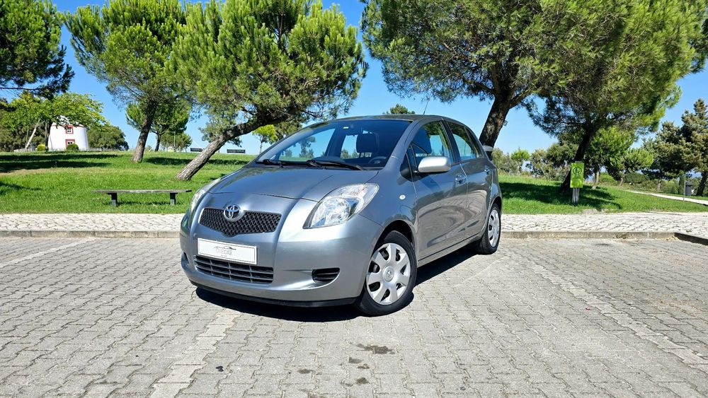 Toyota Yaris 1.0 VVT-i Sol+AC