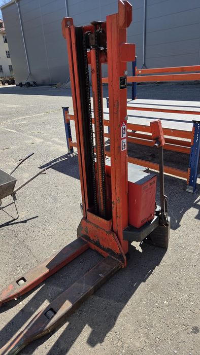 Wózek masztowy elektryczny WAGNER EGV 800