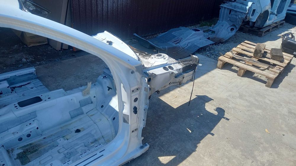 AUDI A3 8Y ćwiartka przód P L