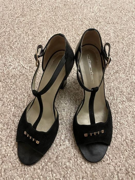 Босоніжки жіночі 38 розмір