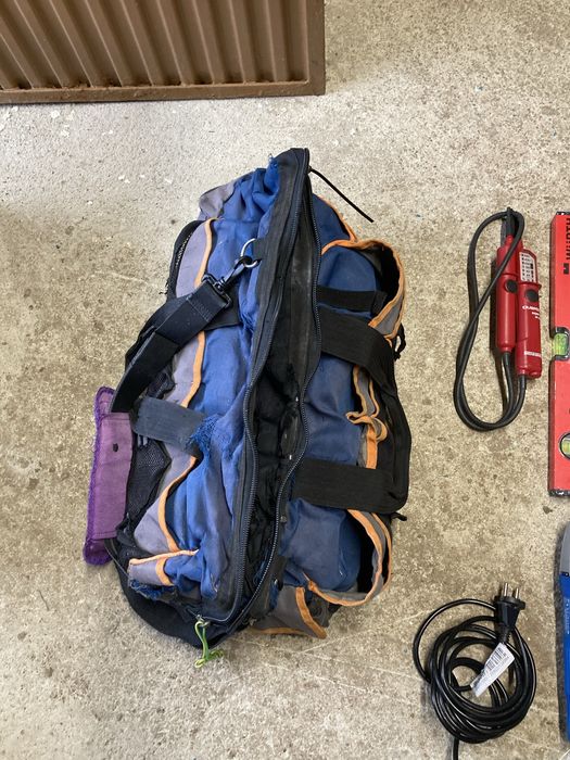 Ferramentas e maquina de multifuncoes